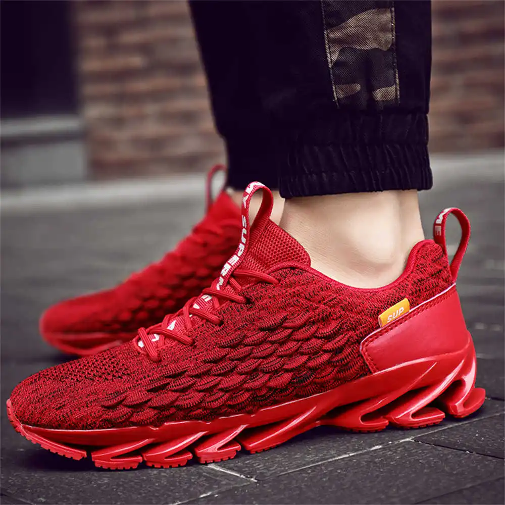 size 44 size 39 walking shoes  – Badminton Vietnam Bewertung und Preis